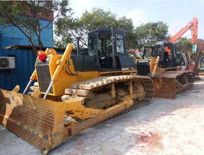 集安二手推土机市场价格解析 以上海工程机械市场为参考